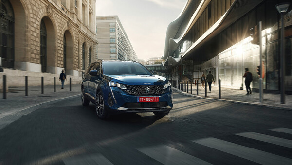 Peugeot 5008 (2023) - Diesel - Automatic