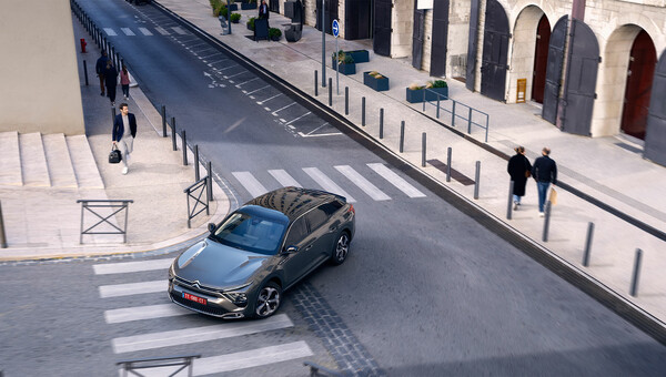Citroën C5 X (2023) - Hybrid Petrol - Automatic