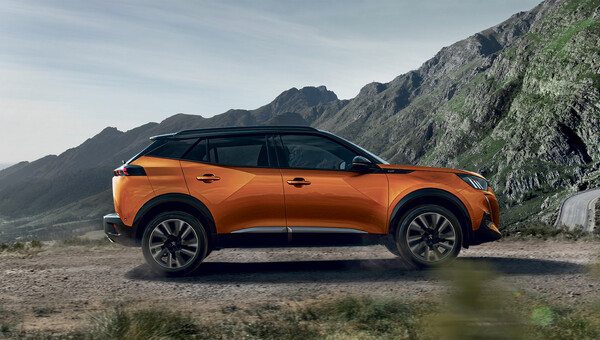 Peugeot 2008 (2023) - Diesel - Automatic