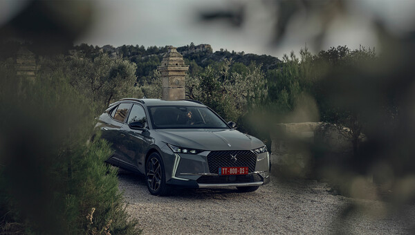 DS 4 (2023) - Hybrid Petrol - Automatic gearbox