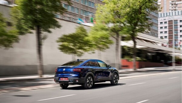 Citroën C4 X (2026) - Automatic gearbox