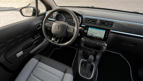 Citroën C3 (2023) - Petrol - Manual gearbox