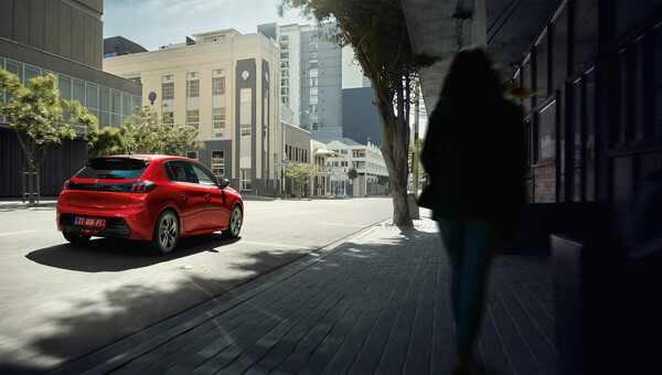 Peugeot 208 (2023) - Petrol - Manual
