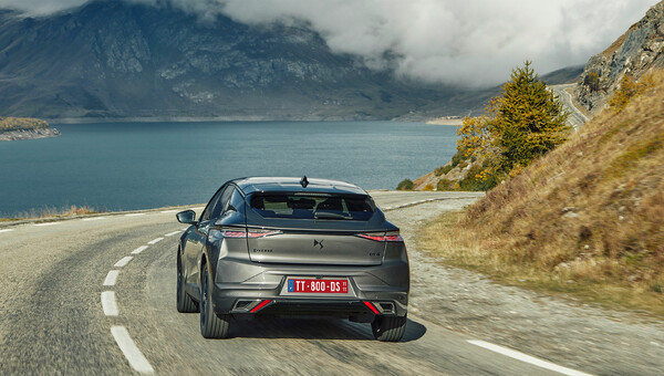 DS 4 (2023) - Hybrid Petrol - Automatic