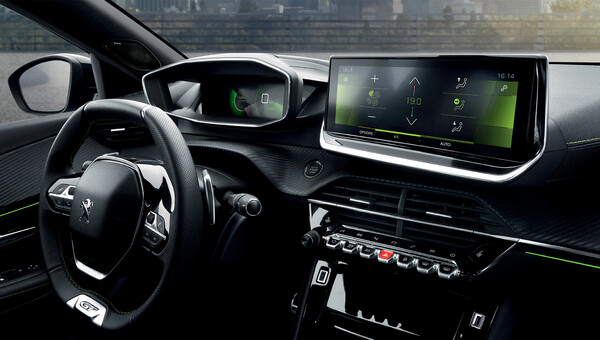 Peugeot 2008 (2023) - Diesel - Automatic